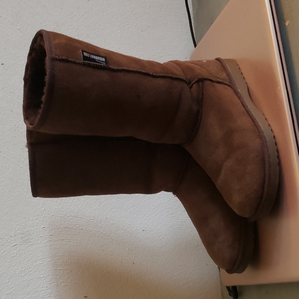 Wombat Suede boots